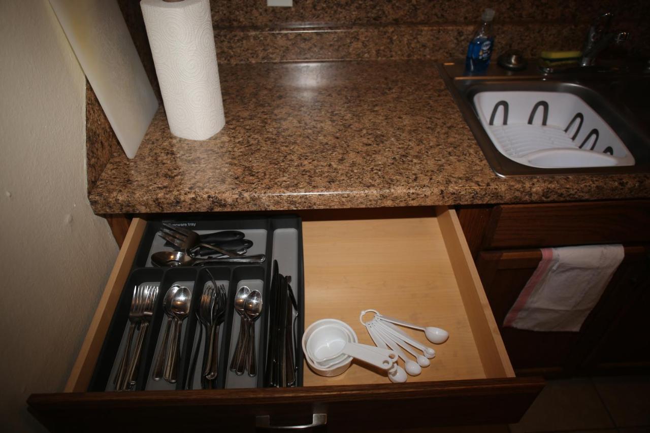 2 Bed/ 1 Bath Next To Ft. Sill Διαμέρισμα Lawton Εξωτερικό φωτογραφία